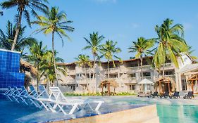 Playa Palmeras Beach Resort